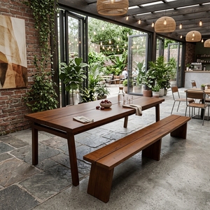 Ensemble de salle à manger en bois massif de style rustique, comprenant un banc en bois robuste, idéal pour des moments de convivialité confortables. - Product Image 5