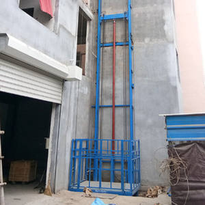 <span class=keywords><strong>Platform</strong></span> Pengangkat Barang Listrik Kecil untuk Penggunaan Gudang Mini <span class=keywords><strong>Elevator</strong></span> Pengangkut Barang Hidrolik - Product Image 1