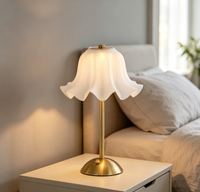 Lampe de table minimaliste moderne trois couleurs, lampe de chevet pour chambre à coucher, lampe décorative d'ambiance de luxe