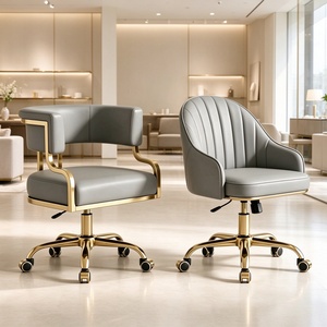 Ensemble de chaise de manucure en cuir PU avec base dorée de luxe moderne, tabouret professionnel pour technicien de pédicure, avec roulettes, usage commercial - Product Image 4