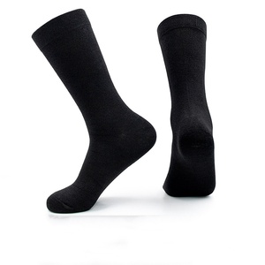 Calcetines al por mayor para hombre, de media caña, con absorción de sudor, para negocios y deportes, color negro liso, otoño-invierno, doble aguja - Product Image 5