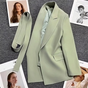 Blazer Entallado de Moda para Mujer de Otoño y Primavera con Cuello Vuelto y Cinturón, Chaqueta Estilo Coreano Casual para Dama - Product Image 3