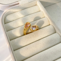 Bague de fiançailles classique pour femme, très vendue, en zircon double goutte d'eau, en acier inoxydable plaqué or 18 carats