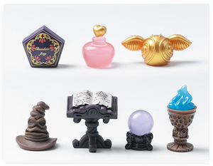 ชุดงานศิลปะเรซิ่น หมวกจัดระเบียบ หนังสือเวทมนตร์ กล่องกบช็อกโกแลต น้ำยาแห่งความรัก ถ้วยไฟ ลูกแก้วคริสตัล ตุ๊กตา บ้านตุ๊กตา ของเล่นเด็ก - Product Image 1