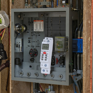 Kg818j kỹ thuật số hẹn giờ chuyển 25A 220V/110V/24V/<span class=keywords><strong>12V</strong></span> Din Rail lập trình thời gian Thiết bị chuyển mạch LCD hiển thị hàng ngày & hàng tuần lịch trình - Product Image 1