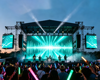 Pantalla LED Curva de Alquiler TOPvision P1.953 P2.604 P3.91 para Interiores y Exteriores, Alta Frecuencia de Actualización, Sin Pared Negra, para Eventos Escénicos