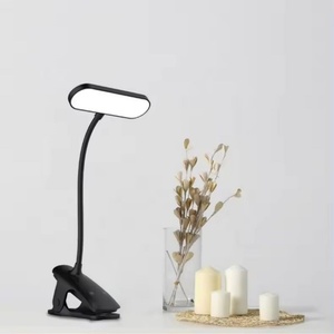 Lámpara de Escritorio LED Recargable con Clip, Nueva, con Intensidad Regulable, Color Ajustable y Cabezal Horizontal - Product Image 3