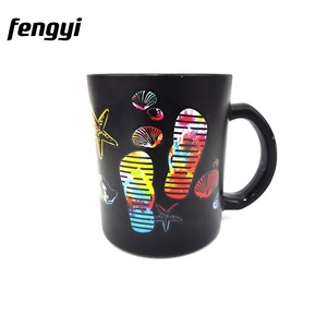 JAMAÏQUE Tendance Produits 2025 Nouveautés Tasse À Café Souvenir Cadeau Usine Noir Verre Coloré Ware Tasses - Product Image 3