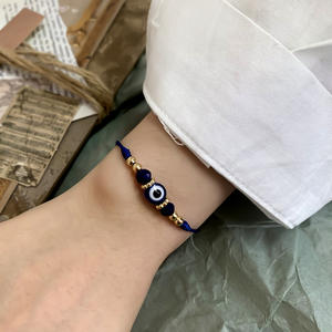 Braccialetto Occhio del Diavolo, Semplice e Delicato, in Cristallo Blu, Intrecciato a Mano, Regolabile - Product Image 5