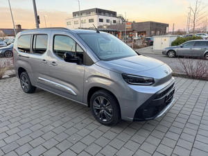 TOP VENTAS <span class=keywords><strong>Toyota</strong></span> usado-PROACE CITY <span class=keywords><strong>VERSO</strong></span> 1.5-l-L2 disponible para entrega - Product Image 3