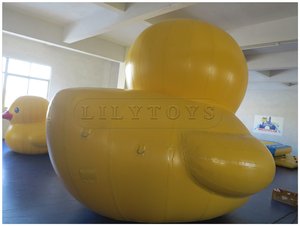 Grands jouets gonflables drôles personnalisés d'eau <span class=keywords><strong>piscine</strong></span> énorme bouée gonflable canard jaune - Product Image 2