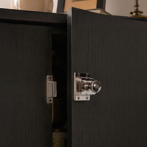 DOOROOM H59 实心黄铜 PVD 金色饰面橱柜门锁，适用于浴室梳妆台柜 45x45mm - Product Image 4