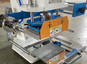 เครื่องปั๊มร้อนอัตโนมัติแบบนิวเมติก ป้อนฟอยล์ได้ ปรับแรงกดได้ สำหรับปั๊มโลโก้บนหนัง กระดาษ พลาสติก - Product Image 4