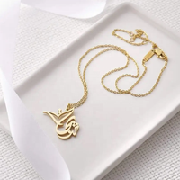Collier personnalisé en acier inoxydable plaqué or 18 carats avec calligraphie arabe islamique, idéal pour les fêtes, vente en gros, best-seller tendance
