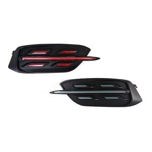 TYPY Convient pour Honda Civic Porsche Feux de jour Fabricant Vente chaude Haute qualité Feux arrière de pare-chocs d'origine 2016-2021 - Product Image 1