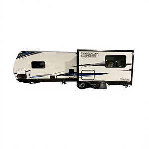 รถพ่วงสำหรับเดินทางแบบพับได้ น้ำหนักเบา รุ่น Freedom Express Ultra Lite ของ Coachmen ปี 2024 2025 สำหรับการตั้งแคมป์เคลื่อนที่ - Product Image 1