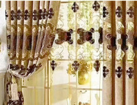 Écrans de rideaux en velours chenille de style européen haut de gamme, broderie à cordon creux, écrans de rideaux personnalisés pouvant être vendus séparément.