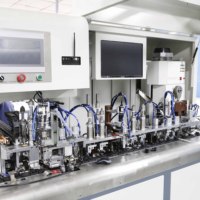 Norme européenne 3 Broches Fiche À Sertir dépouillé Machine