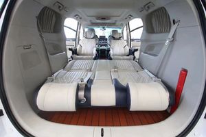 Asientos Dobles para Auto YLA con Ventilación y Carga Inalámbrica para 2 Personas, para Autos Deportivos, Autocaravanas y Campers - Product Image 6