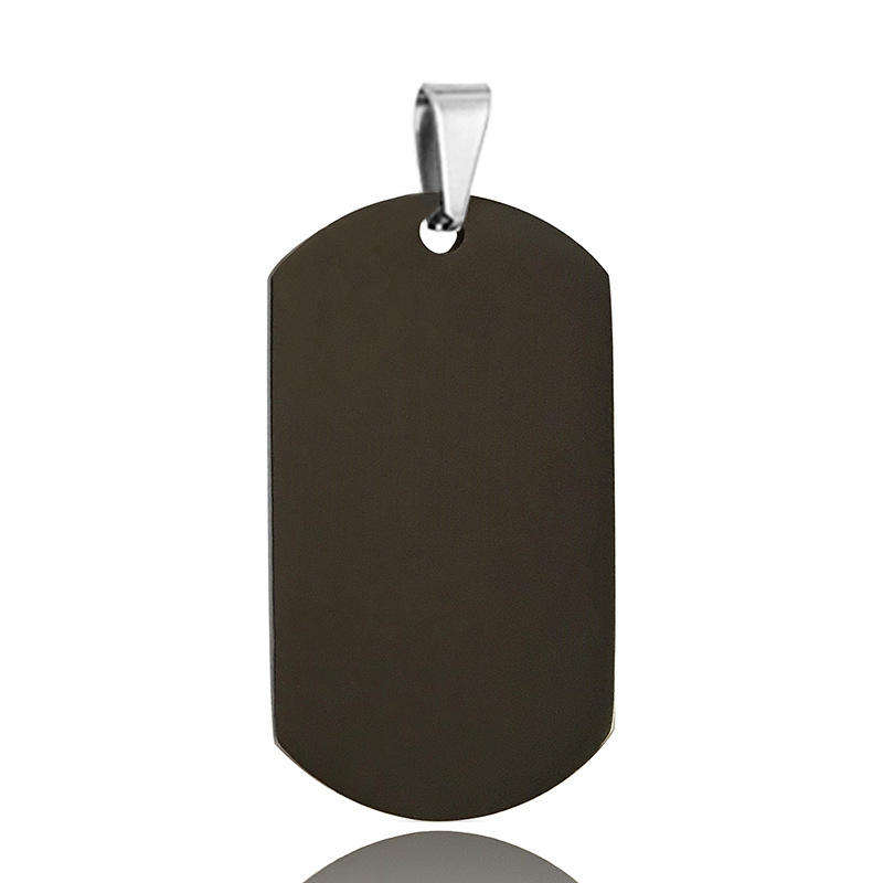 สีดำ (มุมแหลม)