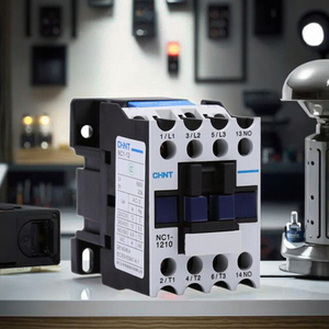 Contactor de CA Serie NC1 220V, Contacto 9~95A, Modelos NC1-0910 NC1-1210 NC1-1810 NC1-2510 NC1-2508 NC1-3210 - Product Image 1