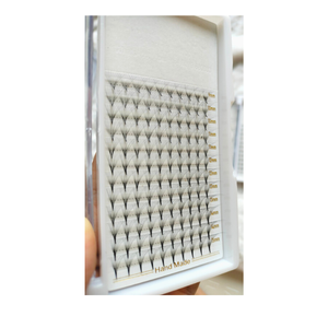 Extensiones de Pestañas Profesionales Personalizadas 10D Negras, Bandeja Negra, Sintéticas de Alta Calidad, Gruesas, Marca Privada, Efecto Glow en la Oscuridad, Hechas a Mano, Fáciles de Aplicar - Product Image 3