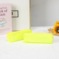 Trousse de maquillage en plastique PVC de haute qualité pochette de rangement transparente personnalisée sac cosmétique avec fermeture éclair pour le voyage