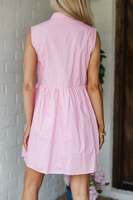 Fabricant de vêtements sur mesure OEM, robe courte rose à col mandarin sans manches avec nœud papillon, mode estivale pour femmes
