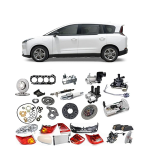 AION V Plus au prix de gros Pièces et accessoires automobiles Nouveau <span class=keywords><strong>Pare</strong></span>-chocs arrière de voiture Aile et filet central - Product Image 3