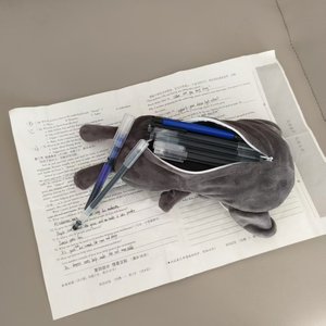 Estuche para Lápices con Forma de <span class=keywords><strong>Chihuahua</strong></span>, Divertido y Creativo Juguete de Peluche de Perro, Bolsa de Almacenamiento de Papelería para Estudiantes con Relleno de Algodón PP - Product Image 3