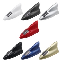 Antenne de voiture en forme de nageoire de requin solaire D08A certifiée CE personnalisée avec lumières d'avertissement LED anti-collision, décorations clignotantes automatiques
