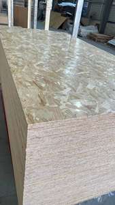 <span class=keywords><strong>Tablero</strong></span> de partículas <span class=keywords><strong>blanco</strong></span> de melamina impermeable 16MM 18mm superficie acabada número de modelo <span class=keywords><strong>OSB</strong></span> hecho madera Álamo arroz cáscara muebles uso - Product Image 3