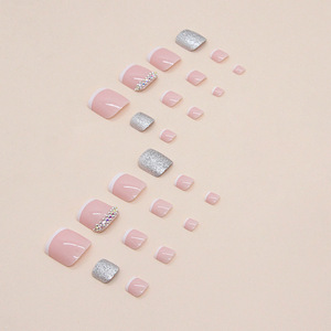 Nouvelles faux ongles d'orteils à presser, style French Manucure, avec motifs brillants et strass, pour l'été - Product Image 3