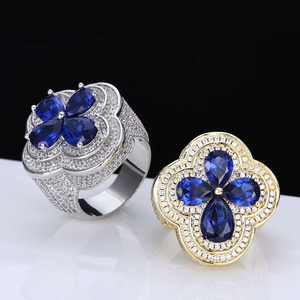 Bague Moissanite Fleur Bleue Iced Out VVS, Grappe Florale Bling Hip Hop en Argent Sterling 925, Testeur de Diamant Inclus, Certifiée GRA - Product Image 3
