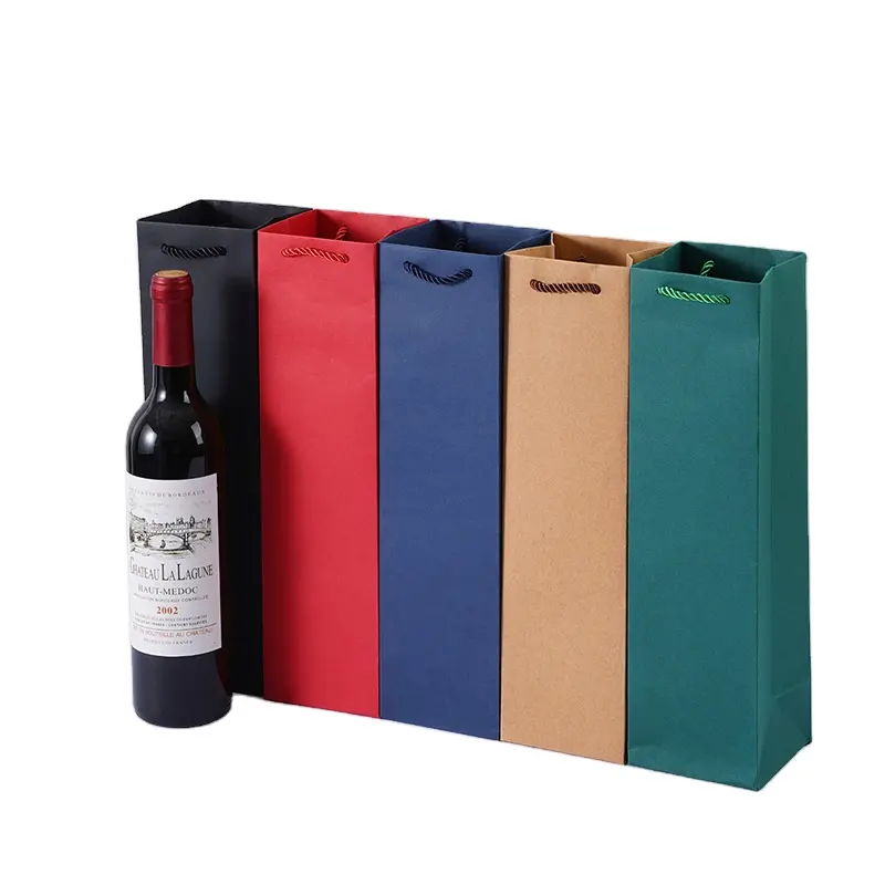 Özel logo şarap hediye çantası saf renkli basit dayanıklı İpli kırmızı şarap şişesi kraft kağıt şarap poşeti kolu ile