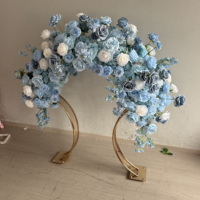Arche de fleurs bleues et blanches, fleurs pour allée de mariage, guirlande de fleurs pour table de mariage, chemin de table, centre de table