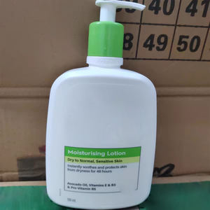 Loción Hidratante Cettapill, Crema Corporal Hidratante, Reparadora y Exfoliante - Product Image 1