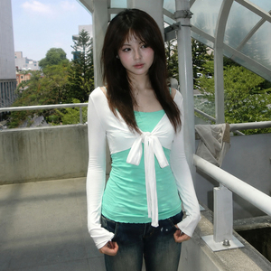 Ensemble deux pièces pour femme, style BM, tendance Y2K, couleur menthe, camisole à bretelles avec cardigan à nouer devant - Product Image 3