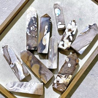 Tour de cristal naturel de haute qualité, polie, style artisanal, pour cadeaux de mariage et guérison spirituelle, pour décembre
