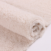 Tissu en velours doux et polaire Sherpa de Shaoxing pour vêtements d'automne et d'hiver