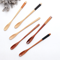 Cuillère en bois faite à la main résistante à la chaleur multifonctionnelle de taille différente pour la cuisine, le café, le sucre et le miel