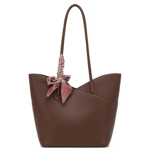 Sac à bandoulière décontracté pour femme, grande capacité, imperméable, avec fermeture éclair, idéal pour les trajets quotidiens et le shopping - Product Image 1