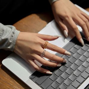 Anillos de Joyería Dylam con Diseño Personalizado, Plata S925, Circonita Cúbica 5A, Diseño Calado Entrelazado, para Novias y Bodas - Product Image 2