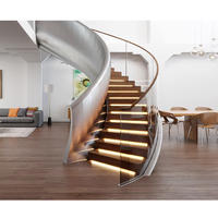Escalier intérieur sur mesure Alucasa House, escalier moderne en spirale, escalier circulaire de villa, escalier en spirale de luxe en fer de Foshan