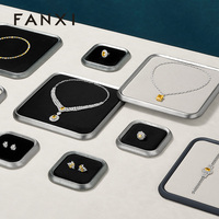 Ensemble de plateaux de présentation modulaires en métal pour bijoux, doublés de velours, pour bagues, pendentifs et colliers, pour vitrine de magasin
