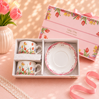Produits tendance : Tasses à café en céramique, tasses à thé en forme de tulipe, ensemble tasse à café en céramique avec soucoupe, tasses de Noël
