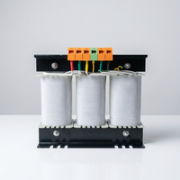 Transformateur sec d'isolement triphasé 50/60Hz 380V vers 220V 10KVA~800kVA avec protection contre les surcharges pour équipements médicaux et de laboratoire
