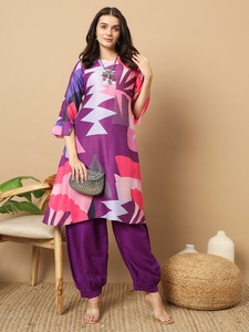 Nuevo diseño de moda Muselina estampada Kurta y Patiala Colección para mujer Ropa informal a precio asequible - Product Image 6