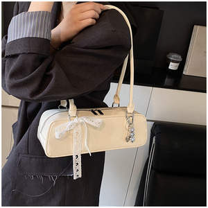 Sac à bandoulière carré multifonctionnel pour femme en cuir PU, best-seller, avec large bandoulière - Product Image 4