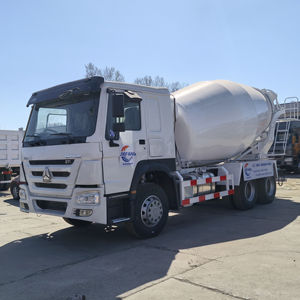 Camión mezclador de cemento Howo de alta calidad, la opción más vendida - Product Image 1